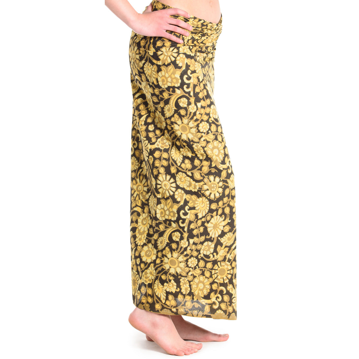 Handbedruckter Sarong in Gelb/Schwarz von ufash